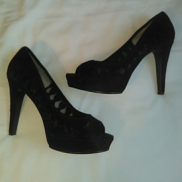 Nine West Shoes - Black Nine West heels size 9M